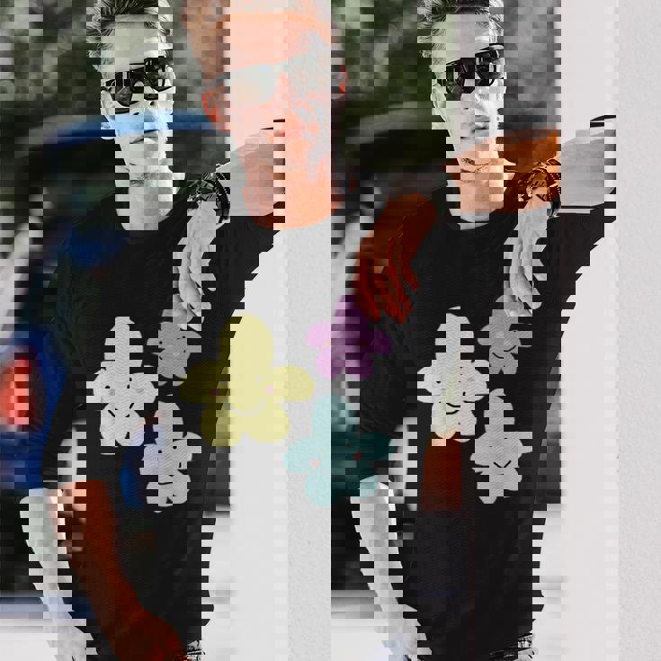 スマイリングフラワー イエロー ブルー パープル 楽しい春 長袖Tシャツ 彼への贈り物