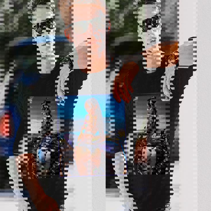 セクシーガールグラフィックtシャツ セクシーなラティーナガール&バイクビーチ。 長袖tシャツ 長袖Tシャツ 彼への贈り物