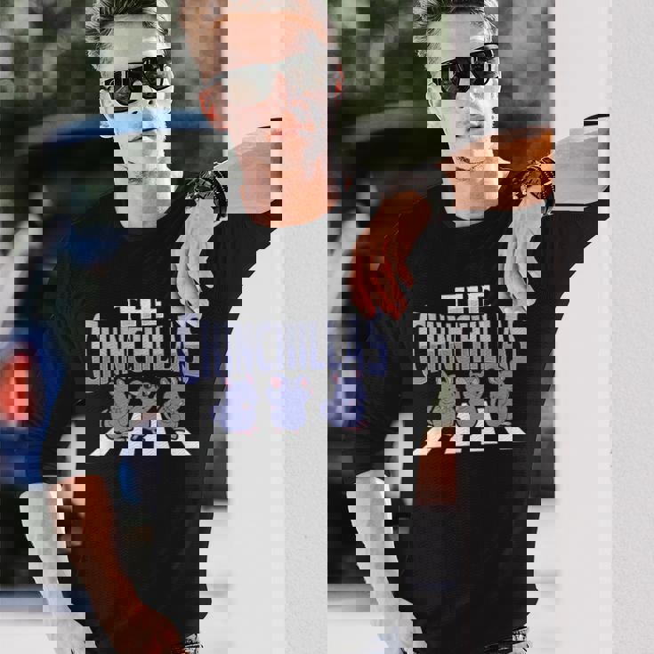 チンチラペットを飼う人のためのチンチラペデストリアンデザイン 長袖Tシャツ 彼への贈り物