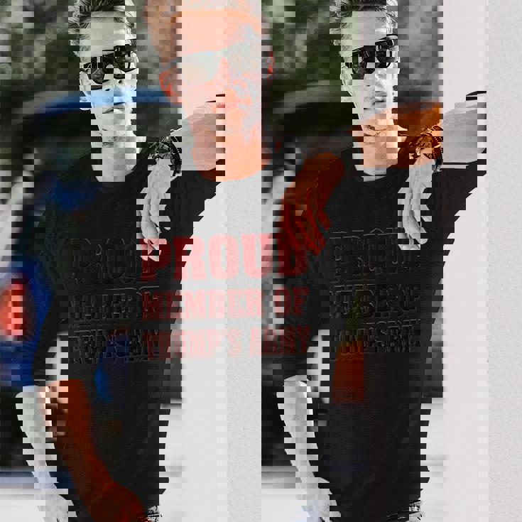 トランプの誇り高きメンバー陸軍シャツ投票トランプ大統領 長袖Tシャツ 彼への贈り物