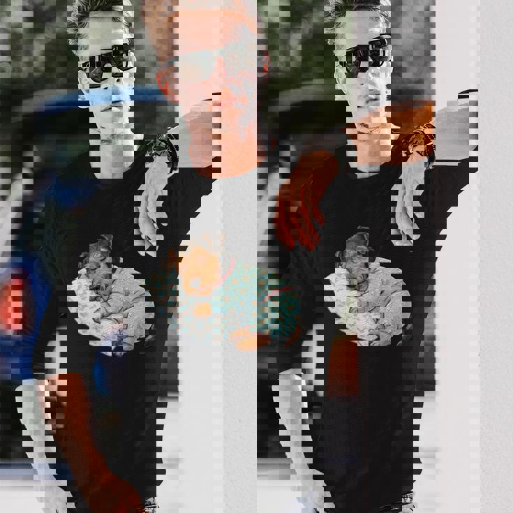 パジャマで寝ているかわいいボストンテリア犬就寝アート 長袖tシャツ 長袖Tシャツ 彼への贈り物