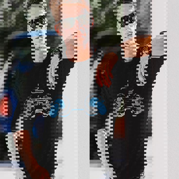 ビデオゲームコントローラー おもしろおっぱい ゲーマー 長袖Tシャツ 彼への贈り物