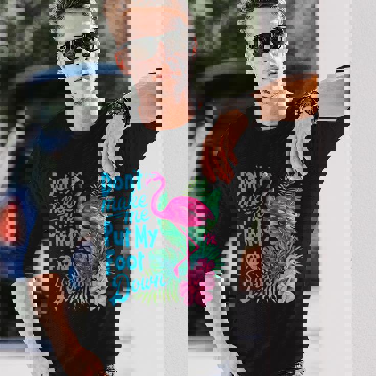 ピンクのフラミンゴ 長袖Tシャツ 彼への贈り物