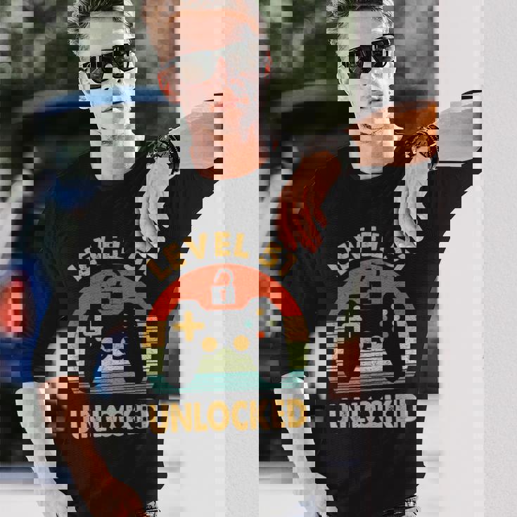 レベル51アンロック レトロヴィンテージ51歳の誕生日ゲームゲーマー 長袖Tシャツ 彼への贈り物