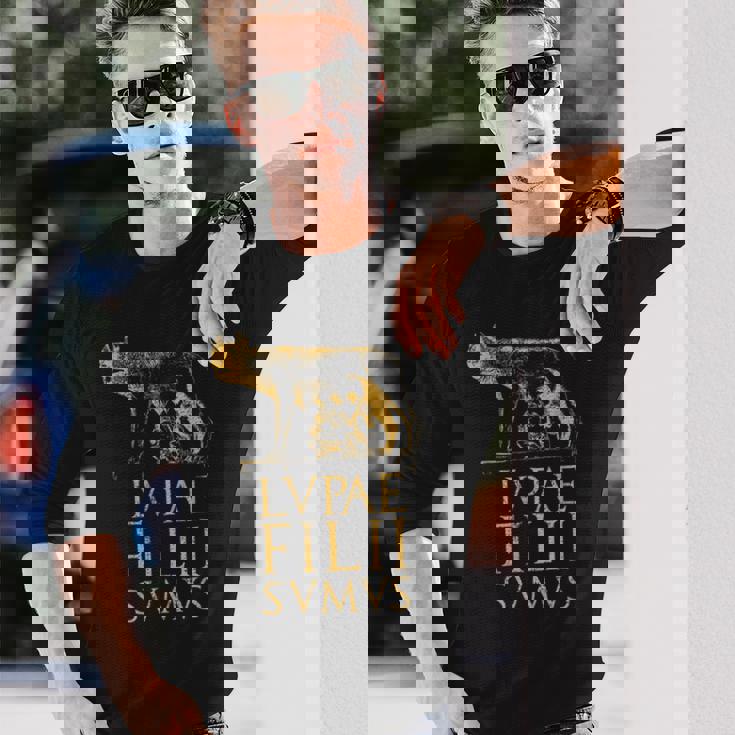 ローマの狼 古代ローマ ローマ帝国の名言 長袖Tシャツ 彼への贈り物