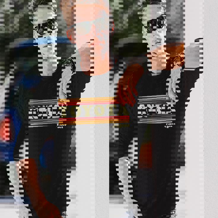 ヴィンテージ 80年代 トヨタ 日本 レトロ グラフィック 長袖Tシャツ 彼への贈り物