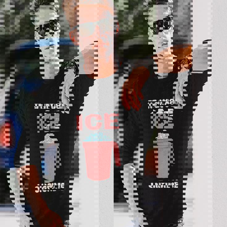 唯一の良い氷は病院の氷 長袖tシャツ 長袖Tシャツ 彼への贈り物