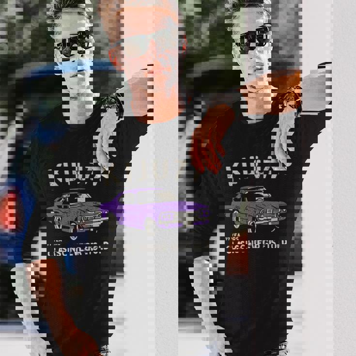 喜寿祝い 車好き お父さん 男性 クラシックカー 77歳 Classic Never Gets Old 長袖tシャツ 長袖Tシャツ 彼への贈り物