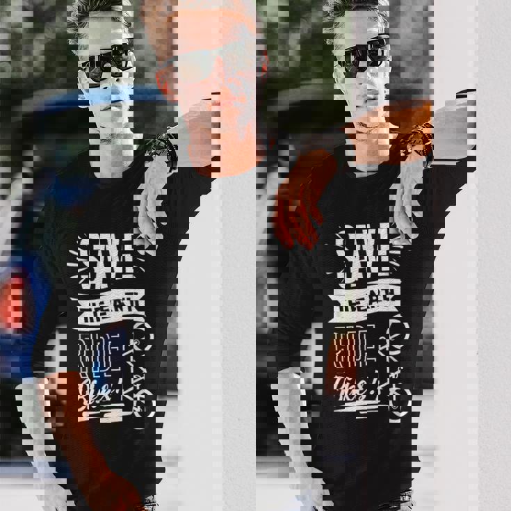 地球を救おう 自転車に乗ろう 長袖Tシャツ 彼への贈り物