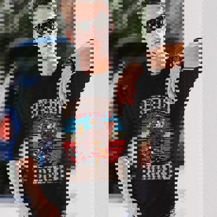 引退したがまだ伝説のイーグルとビールアメリカンスタイル 長袖Tシャツ 彼への贈り物