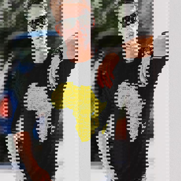 手描きアフリカ地図tシャツ 国名付き 長袖Tシャツ 彼への贈り物