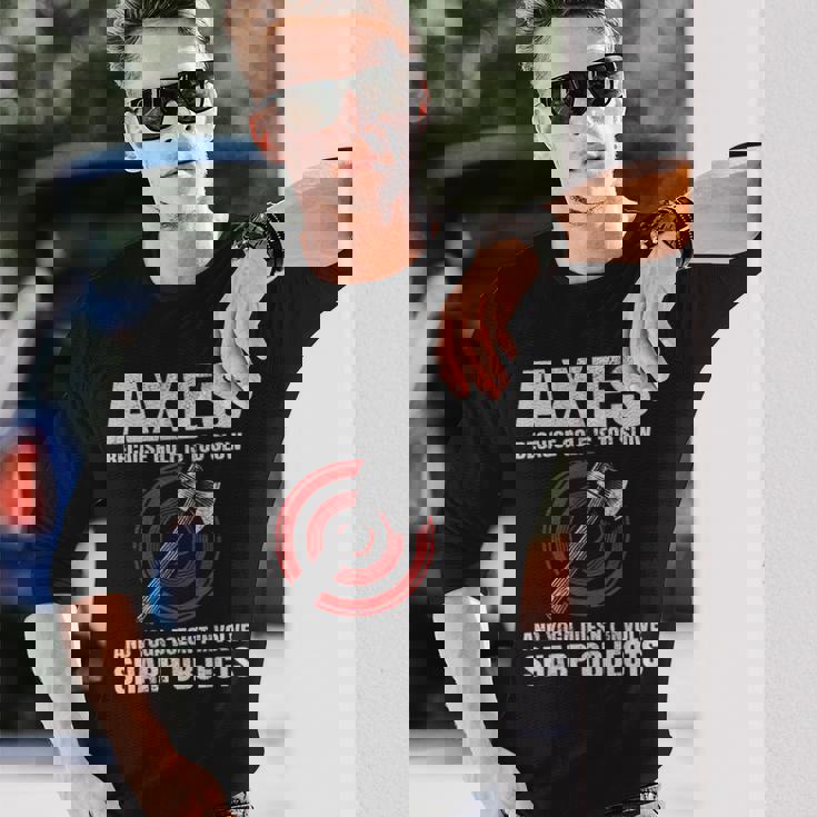 斧投げ ランバージャック ヨガ ゴルフ ファニー 斧投げ ブルズアイ 長袖Tシャツ 彼への贈り物