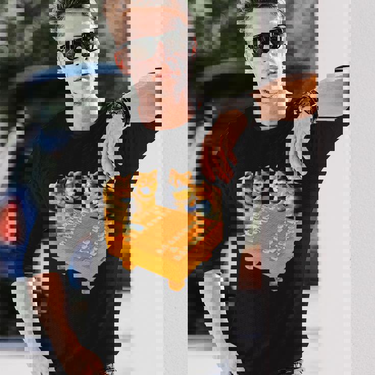 柴犬 将棋 イヌ 面白いtシャツ おもしろ 面白い 服 グッズ ネタ ウケ狙い メンズ 棋士 おもしろグッズ 長袖tシャツ 長袖Tシャツ 彼への贈り物