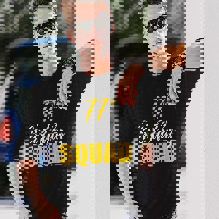 第77回ハッピーバースデーチームパーティーバースデーファミリーグループ 長袖Tシャツ 彼への贈り物