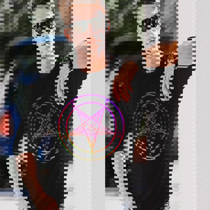 美しいvaporwave サタニックペンタグラム レトログリッチ効果 長袖Tシャツ 彼への贈り物