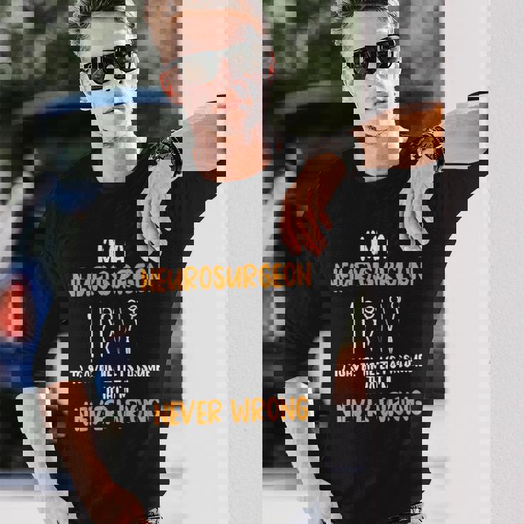 脳神経外科医 脳内科医専門医 神経系専門家 長袖Tシャツ 彼への贈り物