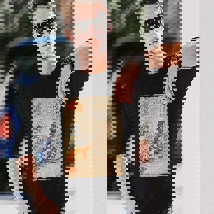 誰もが楽しめる「Punch The Monkey Baby Fun」デザイン。 長袖Tシャツ 彼への贈り物