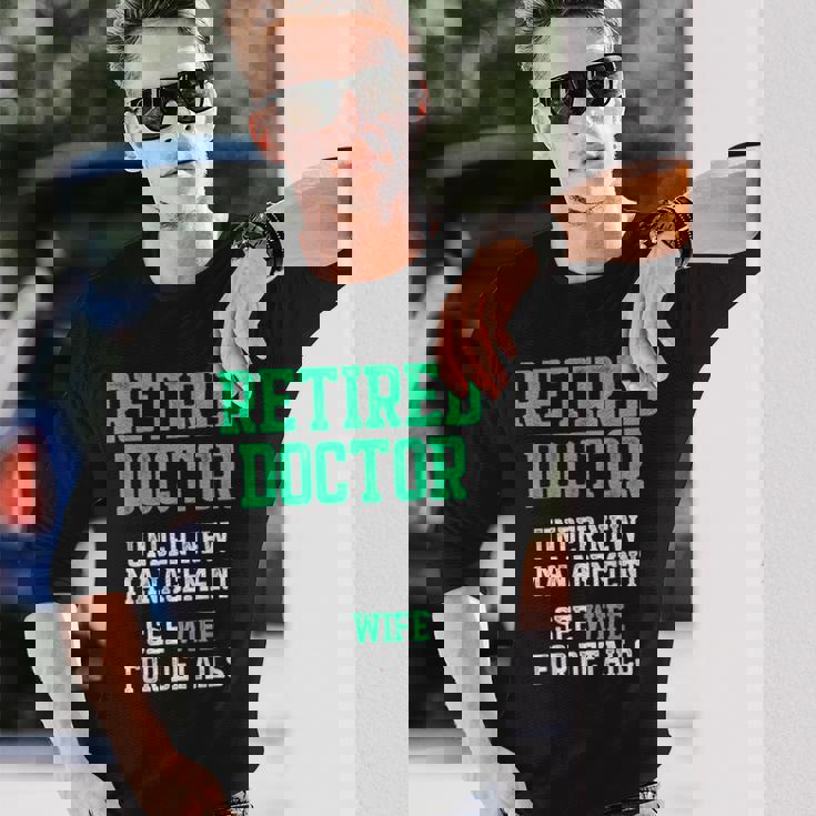 退職した医師医療md妻医師退職 長袖Tシャツ 彼への贈り物