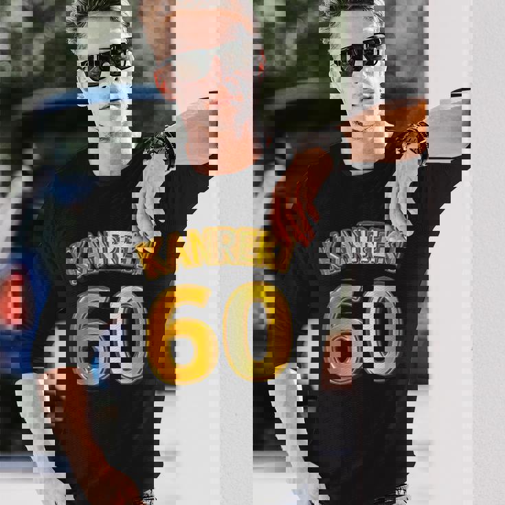 還暦 六十歳 60才 祝 Kanreki（ユニフォーム風）【フェイク 金プレート風 文字】誕生日 面白 長袖Tシャツ 彼への贈り物