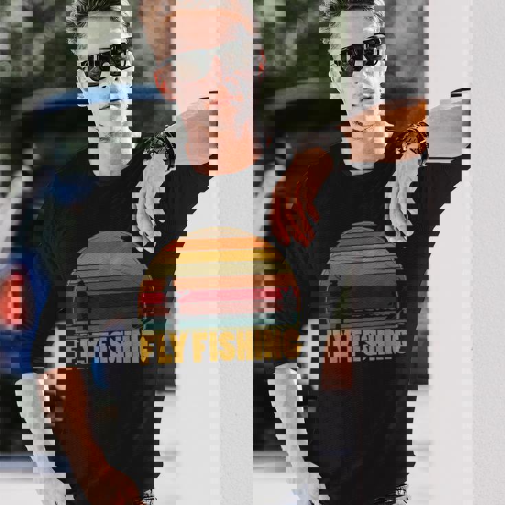 釣竿を使ったレトロなフライフィッシング フィッシャーマンフライフィッシング 長袖Tシャツ 彼への贈り物