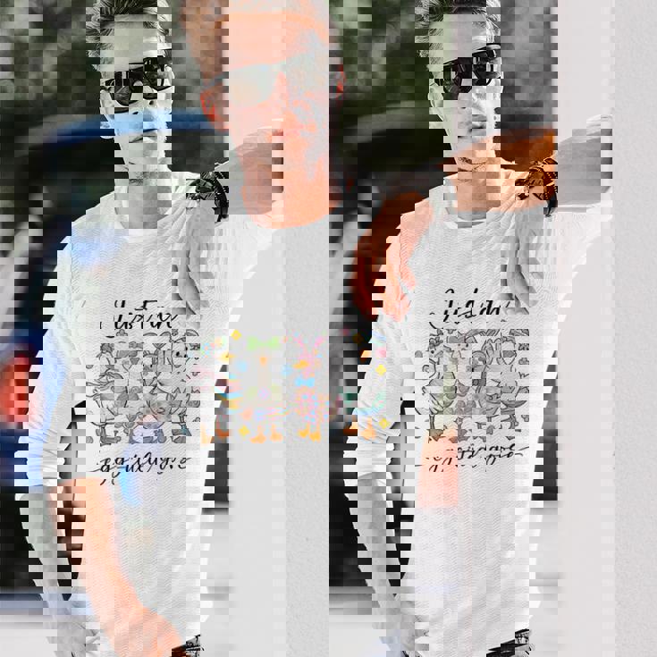 Just An Egg-Cited Goose キュート イースター バニー アヒル ファミリー 春 長袖Tシャツ 彼への贈り物