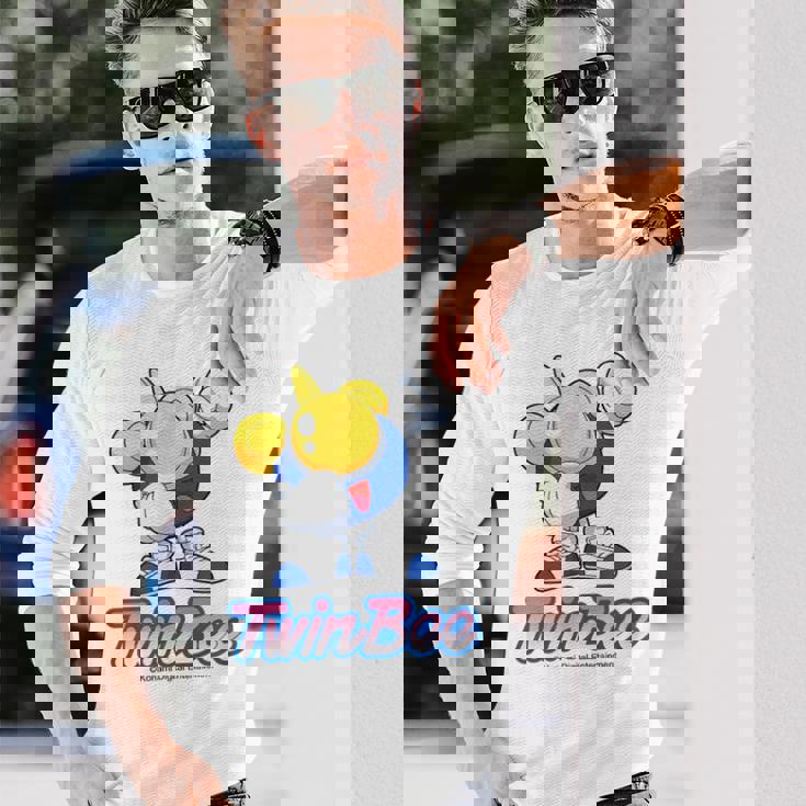 「ツインビー」ツインビーB 長袖Tシャツ 彼への贈り物