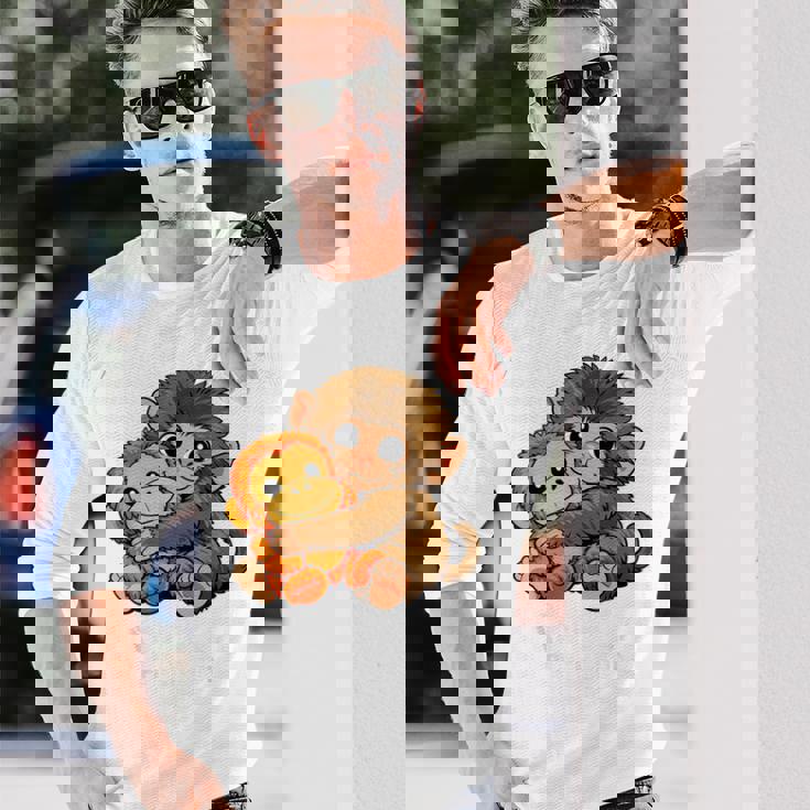 かわいいパンチ君 抱っこぬいぐるみ 赤ちゃん マカク モンキー パンチ 長袖Tシャツ 彼への贈り物