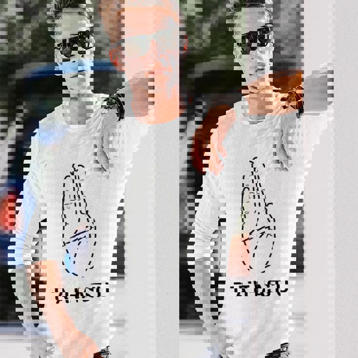 インドのサンスクリット語タタストゥデザイン 長袖Tシャツ 彼への贈り物