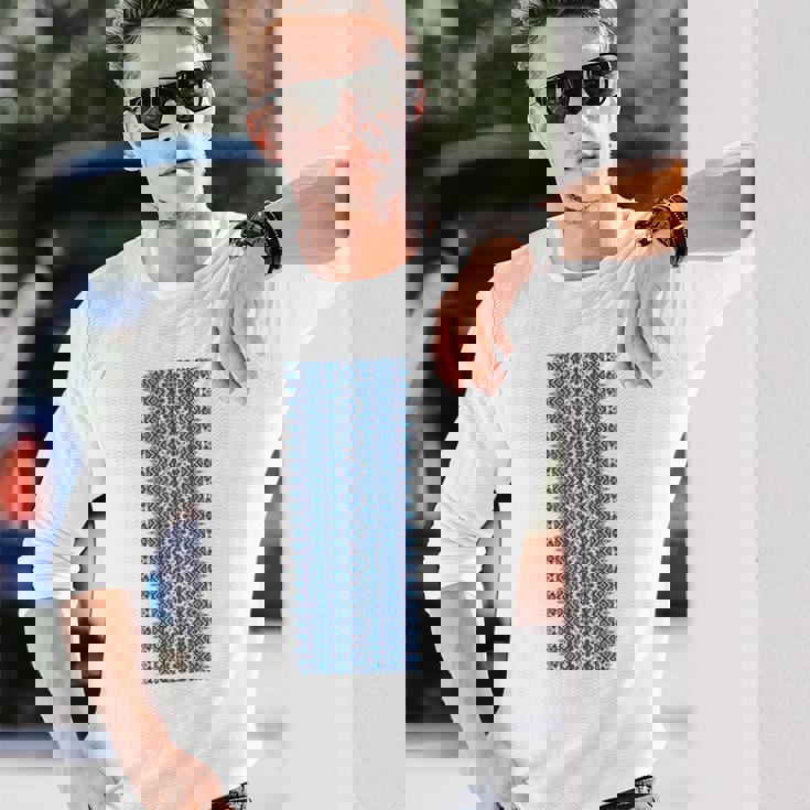 ウクライナ刺繍yshyvanka プリント 民族風オーナメント 長袖Tシャツ 彼への贈り物