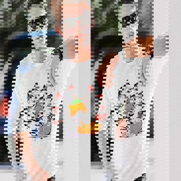 キタキツネ 狐 九尾 長袖Tシャツ 彼への贈り物