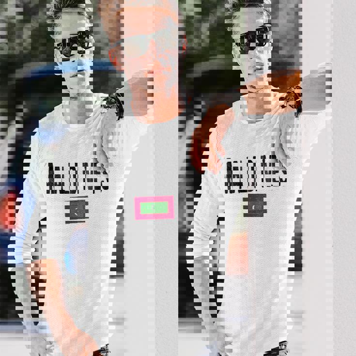 モルディブ国旗-お土産モルディブ。 長袖Tシャツ 彼への贈り物