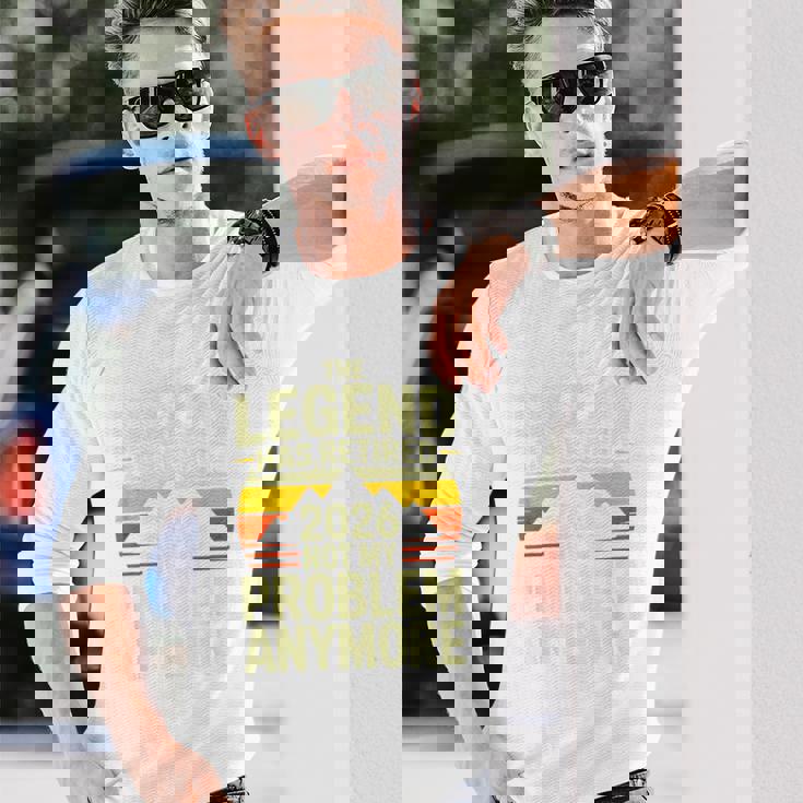 レジェンドが引退した2026年 おかしな退職祝い 長袖Tシャツ 彼への贈り物