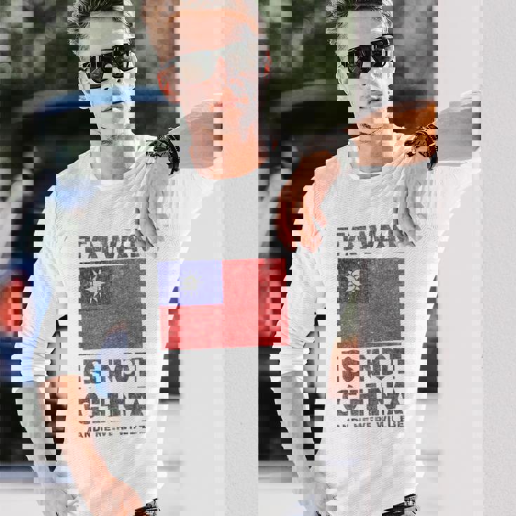 台湾は中国ではありません、反中国共産党、西近平 長袖Tシャツ 彼への贈り物