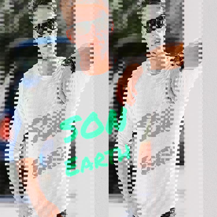 息子の男のための最高の息子の誕生日プレゼント Beston I Know On Earth 長袖Tシャツ 彼への贈り物