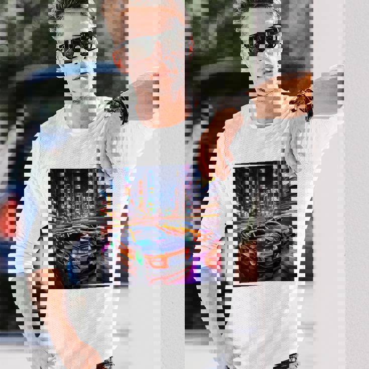 背面にjdmドリフトレーシングカー東京ドリフトスカイライン2台。 長袖Tシャツ 彼への贈り物