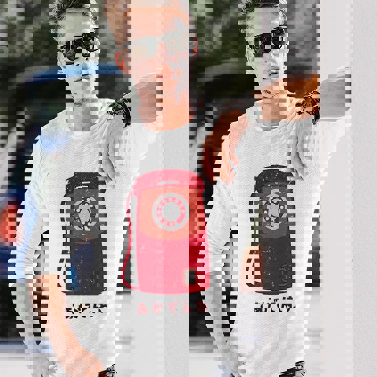 赤電話 赤公衆電話 昭和 レトロ 昭和家電 昭和風 イラスト シンプル おもしろ かわいい 長袖Tシャツ 彼への贈り物