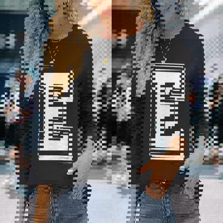 Best Friendshipseven Letters E From Friends 長袖Tシャツ 彼女への贈り物