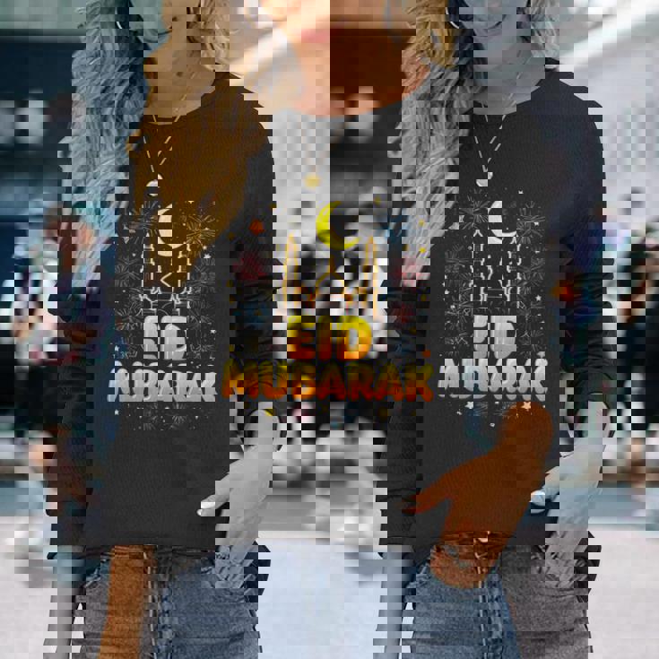 Eid Mubarak 長袖Tシャツ 彼女への贈り物