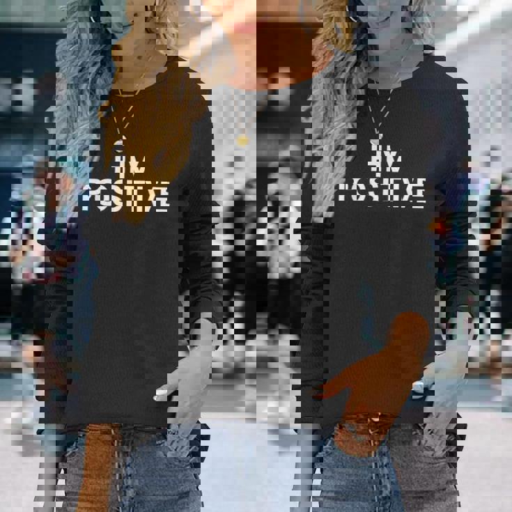 For Awareness Andupport Hiv Positive 長袖Tシャツ 彼女への贈り物