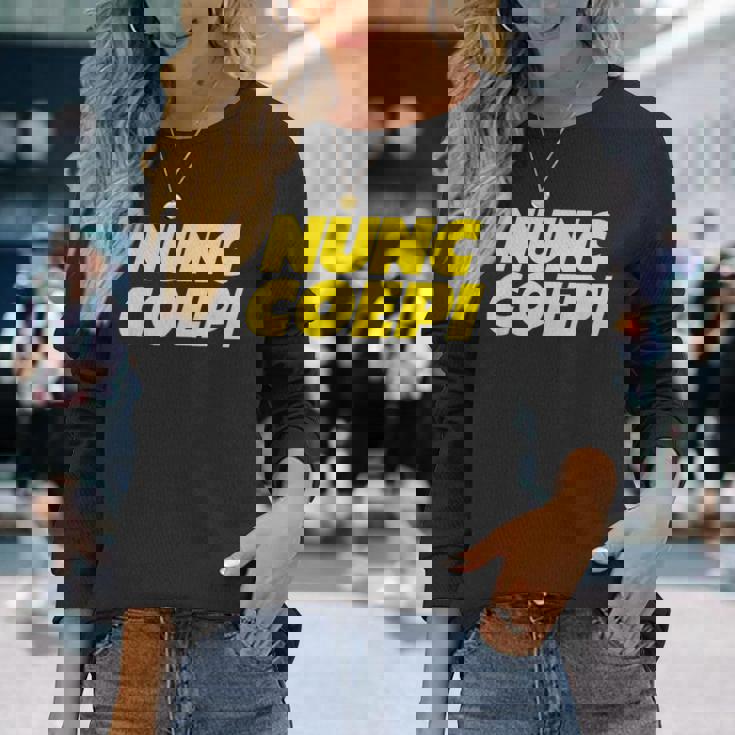 Nunc Coepi Now I Begin 長袖Tシャツ 彼女への贈り物