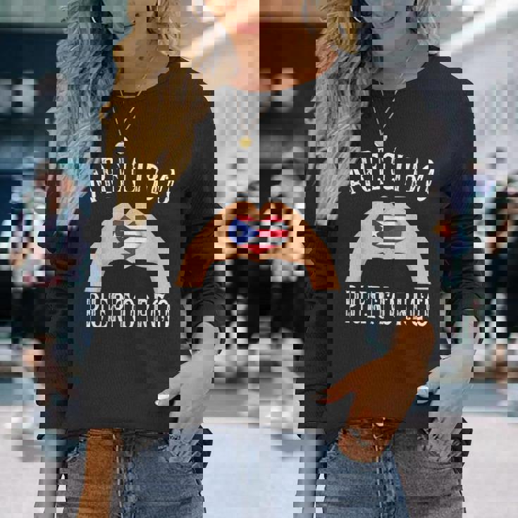 Puerto Rico Flag Heart Arecibo City 長袖Tシャツ 彼女への贈り物