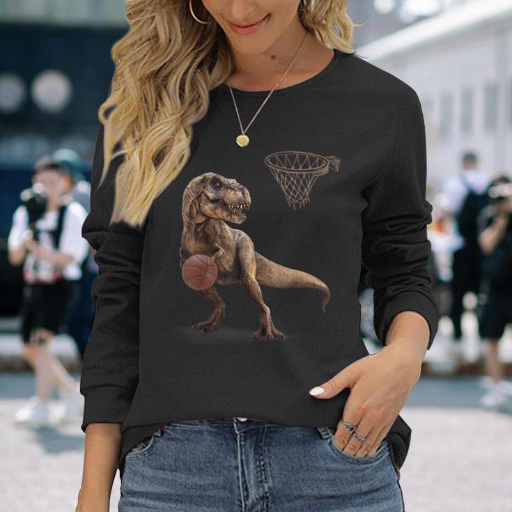 T Rex 恐竜 バスケットボール 面白い恐竜フープ 長袖Tシャツ 彼女への贈り物
