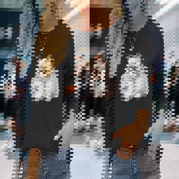 おさるのラグドール 猫と金魚 長袖Tシャツ 彼女への贈り物