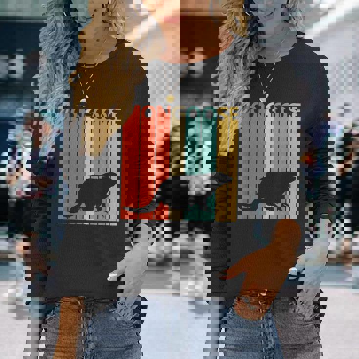 かわいい マングース の動物 長袖Tシャツ 彼女への贈り物