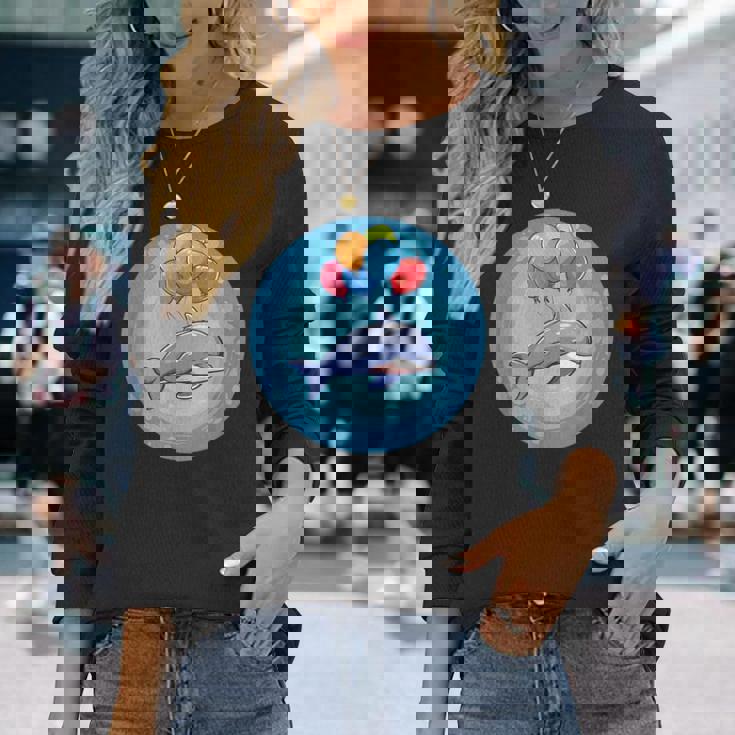 イルカと風船のコスチュームで一日を明るくしましょう。 長袖Tシャツ 彼女への贈り物