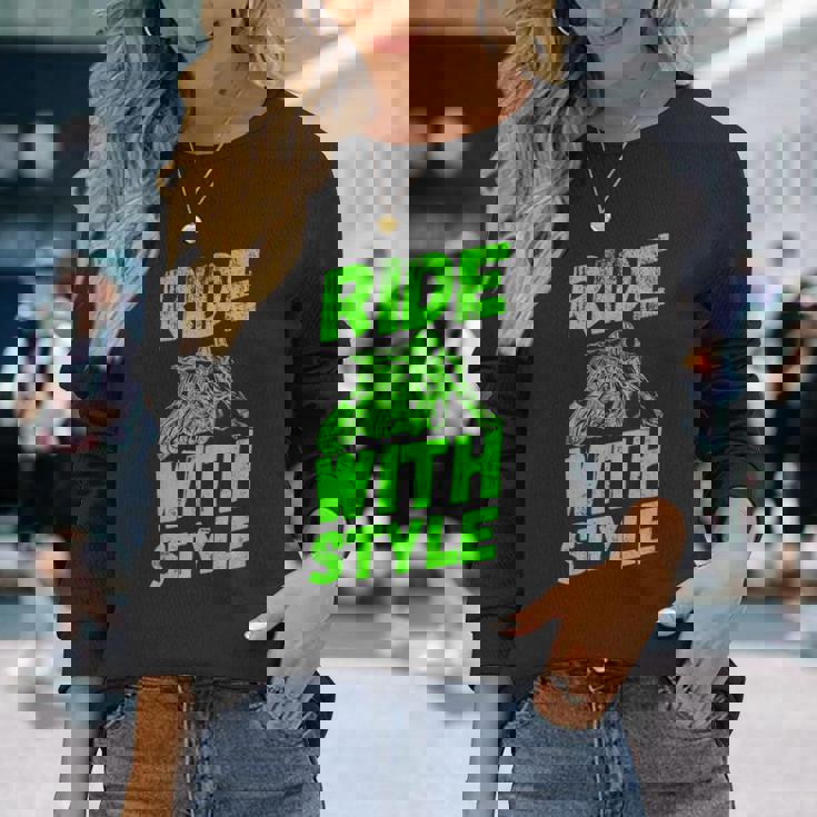 オートバイファンのためのスタイルヴィンテージ引用で乗る 長袖Tシャツ 彼女への贈り物