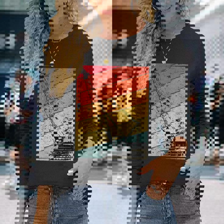 クレーン オペレーター 重機 おもしろい 建設 クレーン 長袖Tシャツ 彼女への贈り物