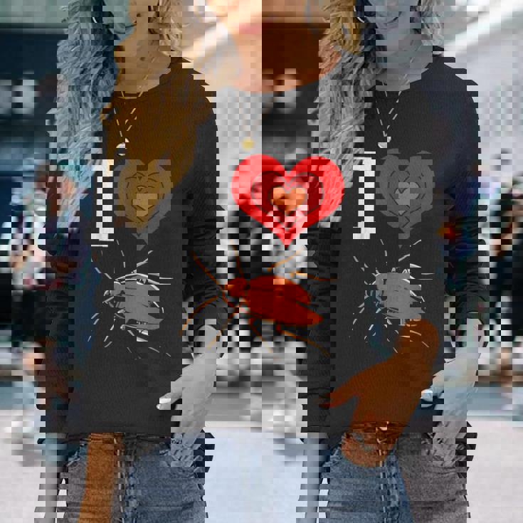 ゴキブリ ラブ 長袖Tシャツ 彼女への贈り物