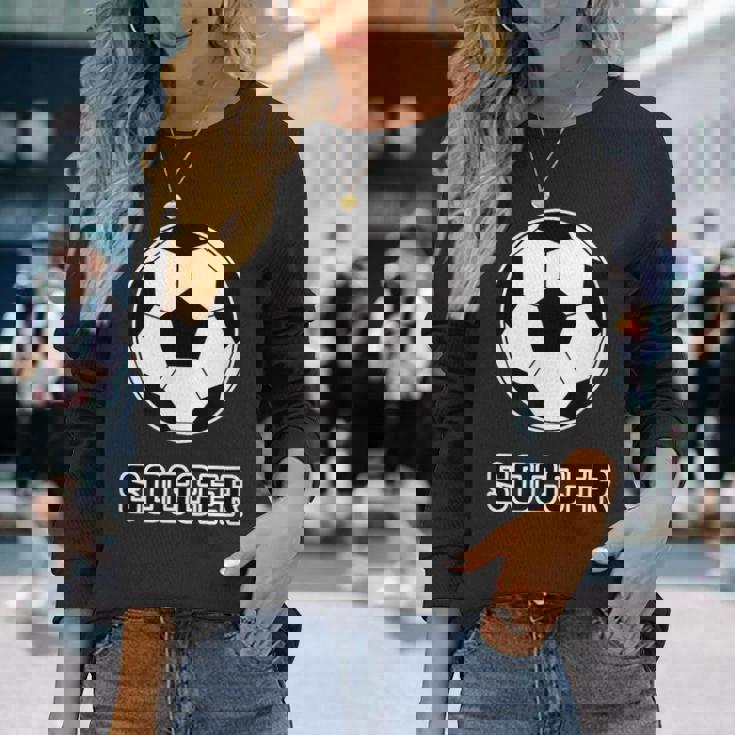 サッカー（サッカー部）Soccer 部活 クラブ【サッカーボール】スポーツ フットボール グッズ ウェア イラスト 長袖Tシャツ 彼女への贈り物