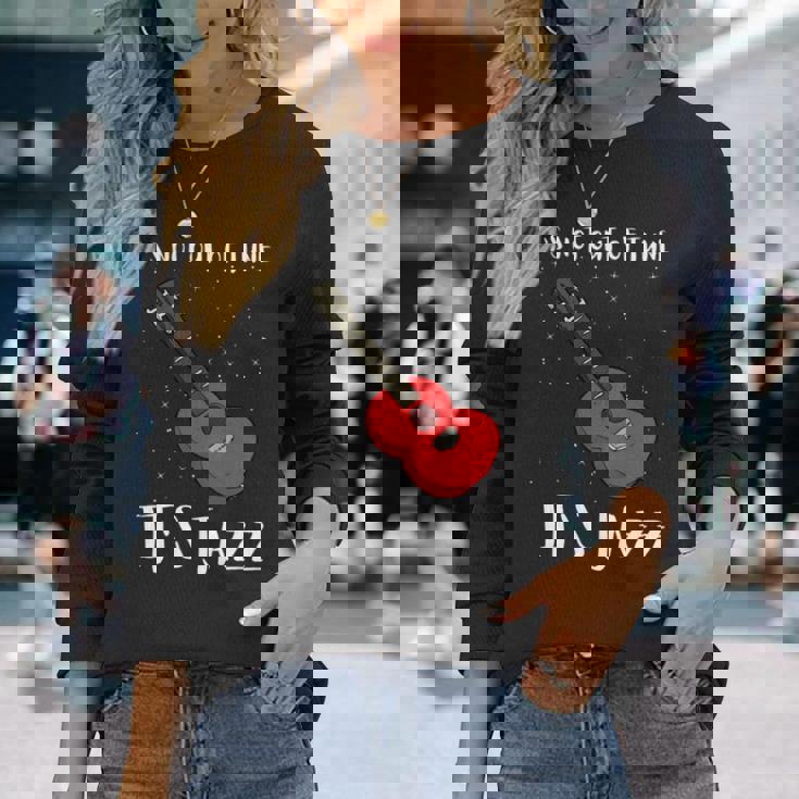 ジャズミュージックとジャズギター-調子が狂っていない 長袖tシャツ 長袖Tシャツ 彼女への贈り物